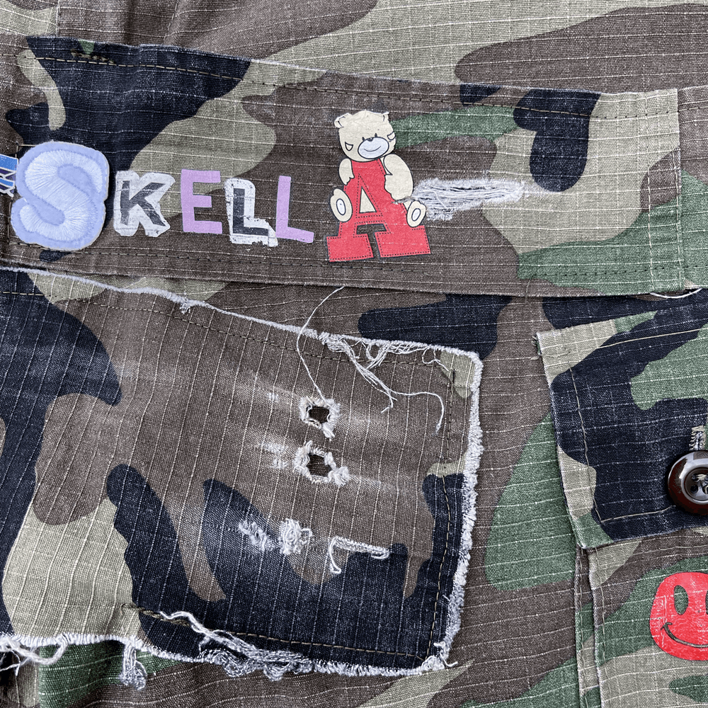 Chiveskella Camo Shorts