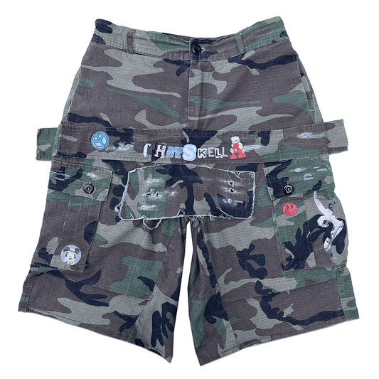 Chiveskella Camo Shorts